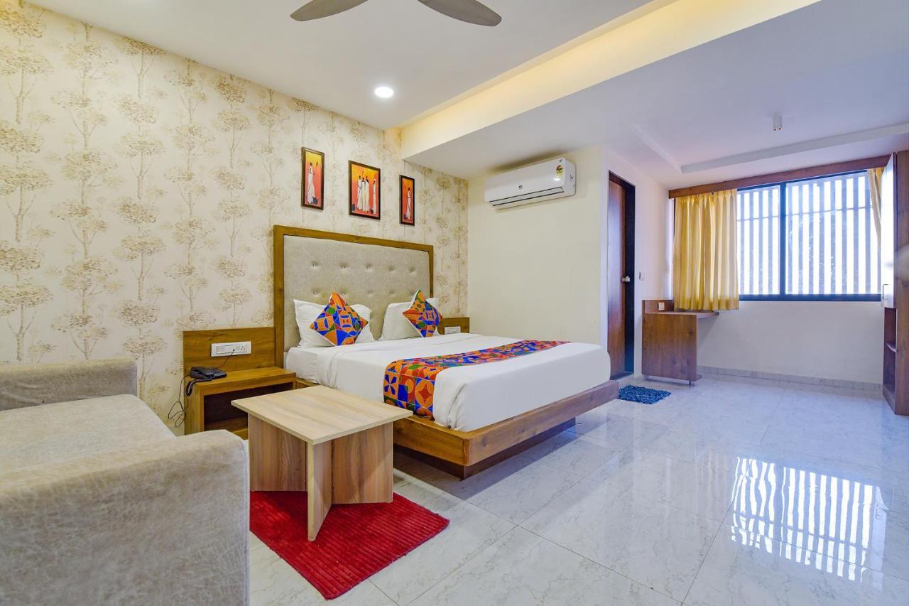 Hotel Legrand.Inn Αχμπανταμπάντ Εξωτερικό φωτογραφία