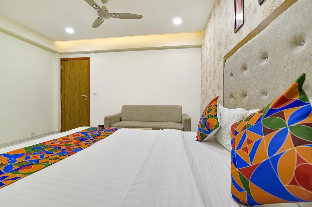 Hotel Legrand.Inn Αχμπανταμπάντ Εξωτερικό φωτογραφία