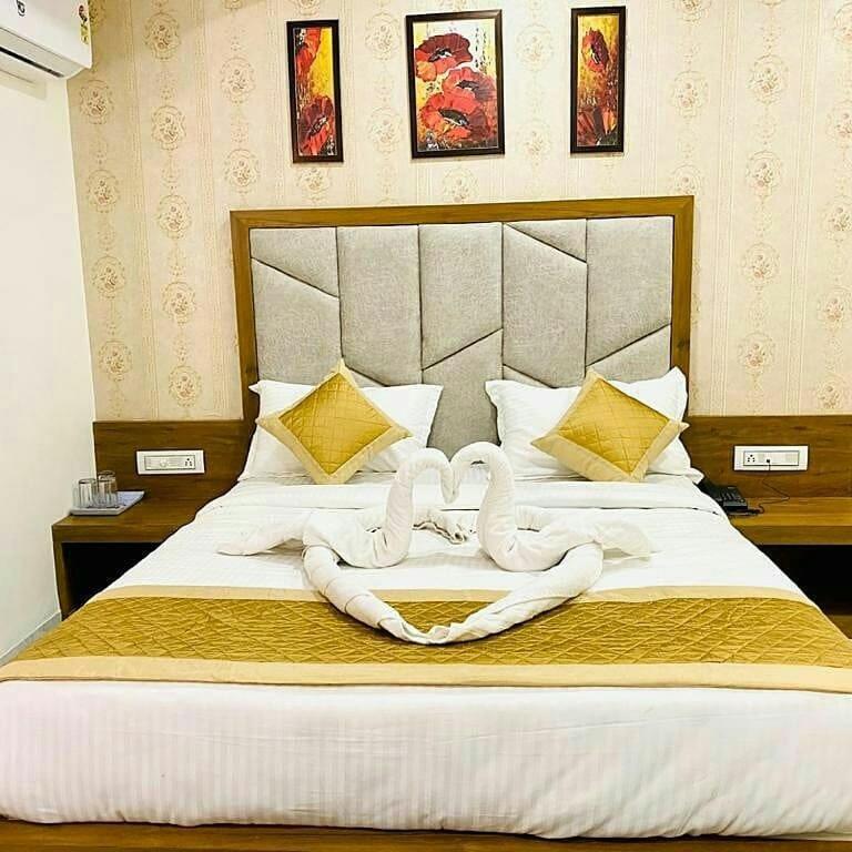 Hotel Legrand.Inn Αχμπανταμπάντ Εξωτερικό φωτογραφία